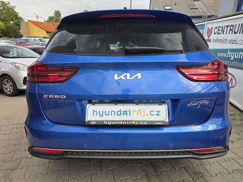 Kia Ceed 1.5-1.MAJ-NAVI-V ZÁRUCE-KAMERA - fotka 5 z 11