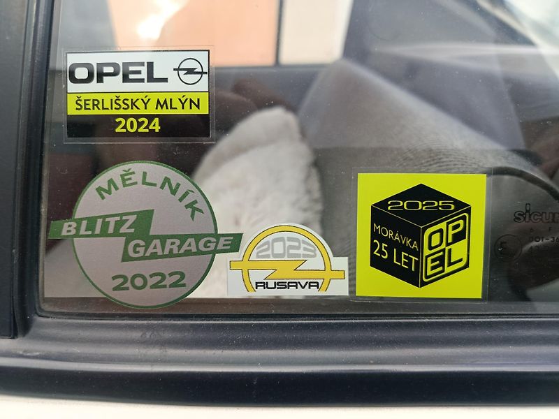 Opel Kadett (1987) 1.6 D - fotka 15 z 15