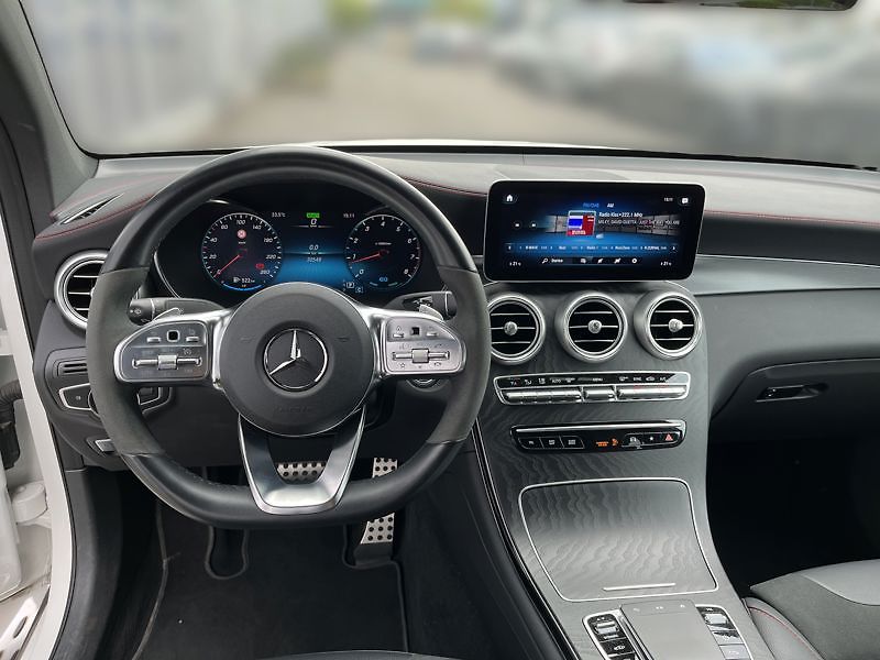 Mercedes-Benz GLC Coupé 300 4MATIC kupé - fotka 11 z 18