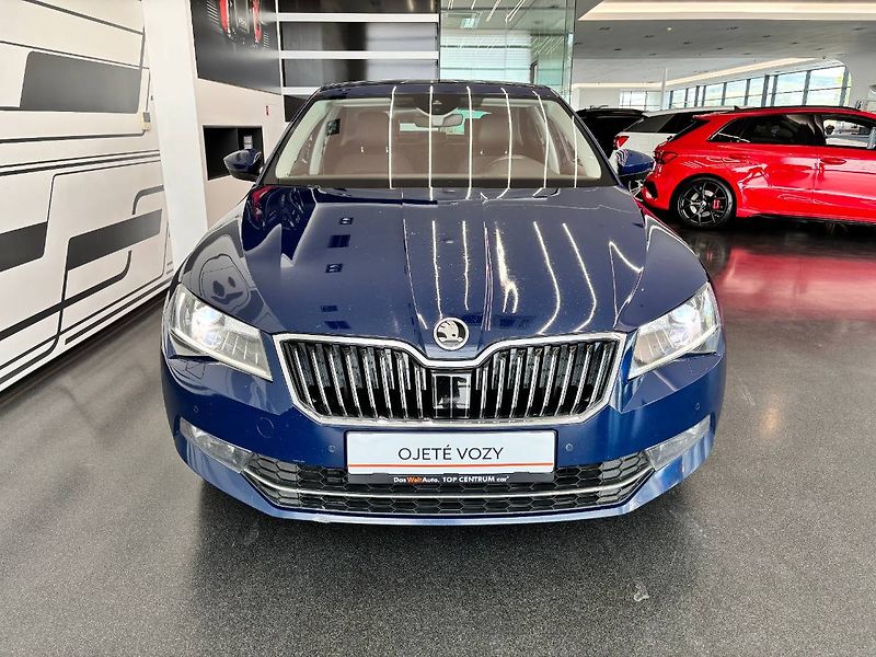 Škoda Superb (2017) Style 2.0 TDI (110kW/150k) DSG - fotka 4 z 29