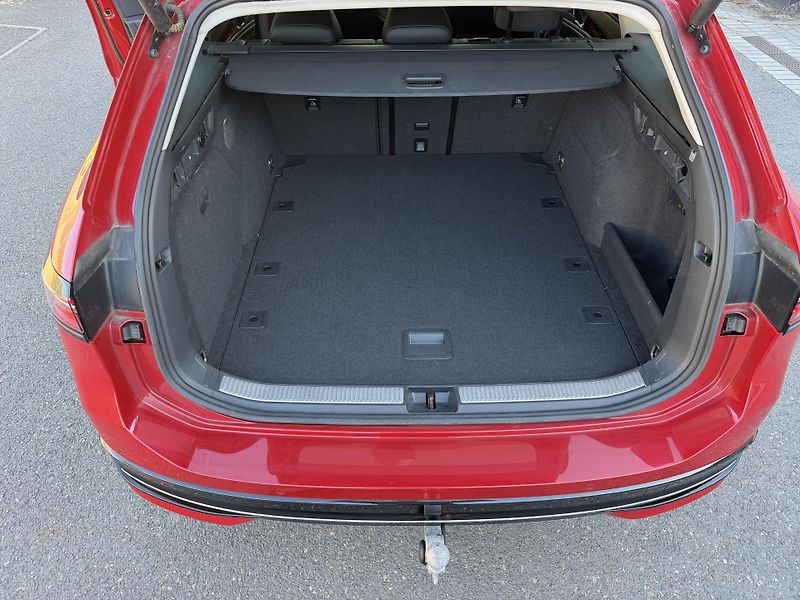 Volkswagen Passat 2,0TDi 147kW 4x4 ELEGANCE  - fotka 20 z 20