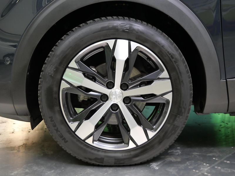 Peugeot 3008 - fotka 10 z 25