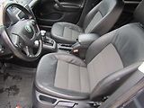 Škoda Octavia (2010) 1.6 TDi, Xenon, autoAC - náhled 9