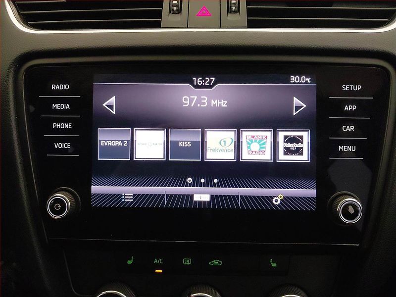 Škoda Octavia (2018) Ambition 1.6 TDI, Tempomat - fotka 13 z 17