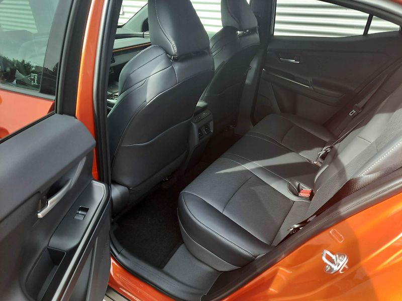 Subaru Uncharted (2026) Executive 77 kWh AWD 252 kW - fotka 30 z 55