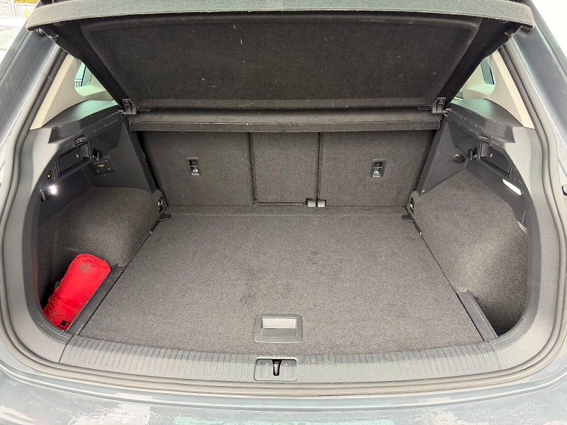 Volkswagen Tiguan (2022) 2.0 TDI 110kW Elegance - fotka 32 z 35