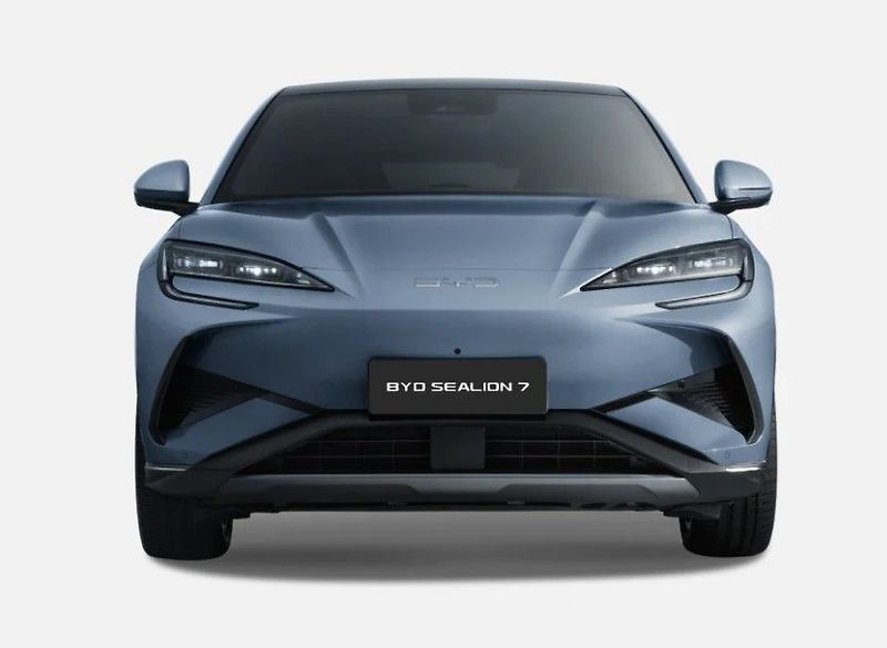BYD Sealion 7 (2026) Excellence AWD 530 koní - fotka 3 z 8