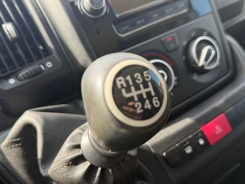 Peugeot Boxer 2.2BHDI 88kw*L1H1*CZ*DPH* - fotka 23 z 29