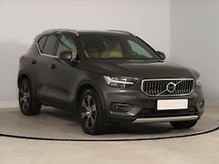 Volvo XC40 (2018) Inscription D4 AWD, 4X4 - fotografie inzerátu