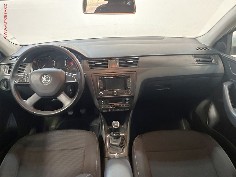 Škoda Rapid (2013) 1.2 TSi, ČR, Ambition, navi - fotka 8 z 15