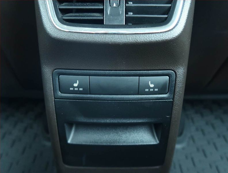 Škoda Octavia (2015) Laurin&Klement 2.0 TDI - fotka 19 z 19