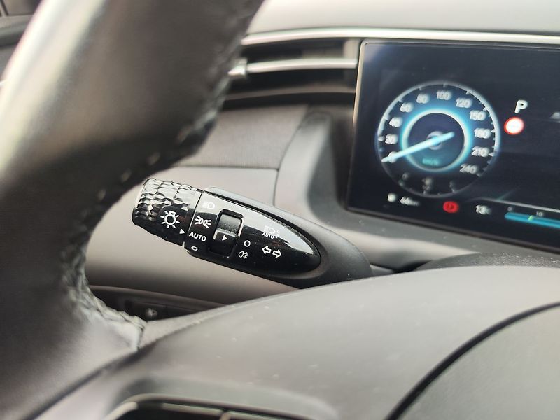 Hyundai Tucson 1.6 T-GDI/110kW Smart DCT - fotka 25 z 31