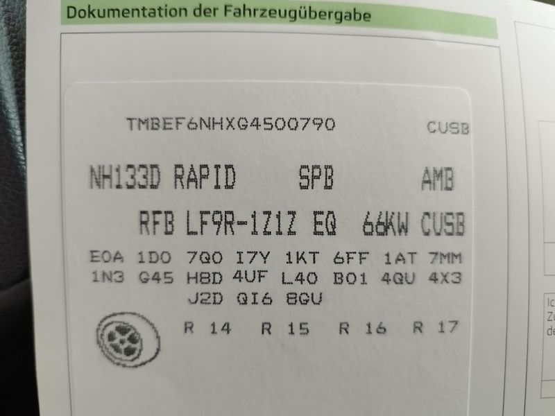 Škoda Rapid (2015) TDI,66KW,DSG,ALU,SERVISKA - fotka 32 z 32
