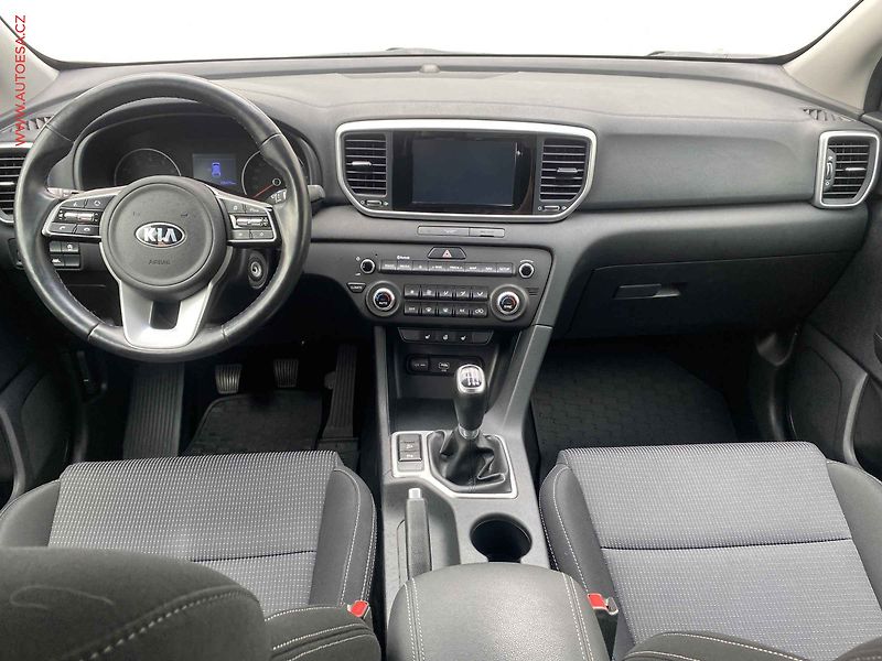 Kia Sportage (2020) 1.6 GDi, 1.maj,ČR, AC, park - fotka 8 z 18