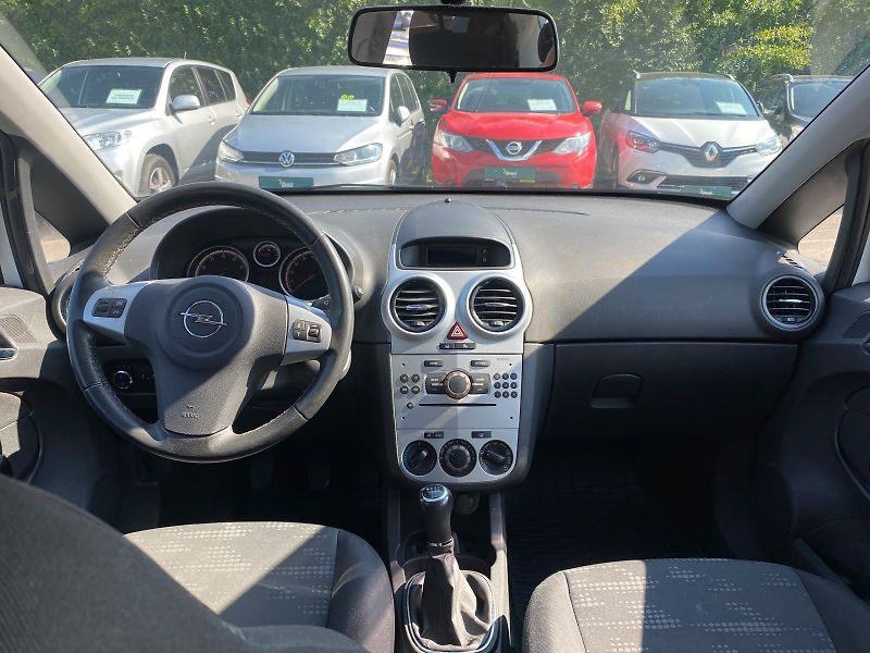 Opel Corsa - fotka 5 z 13