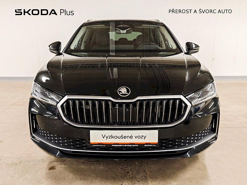 Škoda Superb (2025) Combi 2.0 TDI 142 kW DSG 4x4 L - fotka 4 z 36
