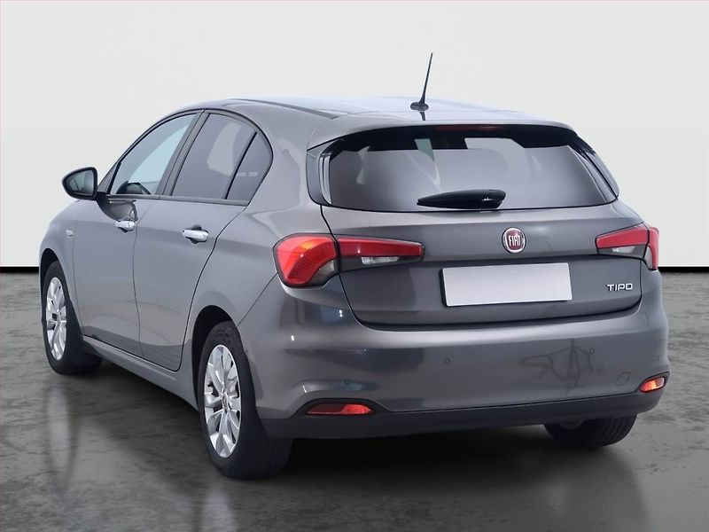 Fiat Tipo (2017) 1.4 16V, Serv.kniha, Navi - fotka 4 z 14