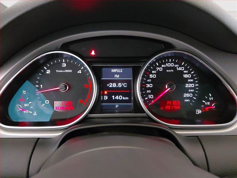 Audi Q7 (2011) 3.0 TDI, 4X4, Automat, Kůže - fotka 11 z 17