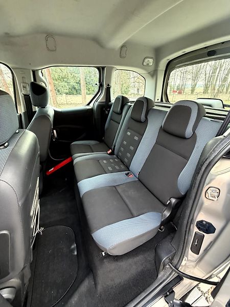 Citroën Berlingo 1.6 HDI 68 kW - fotka 12 z 15
