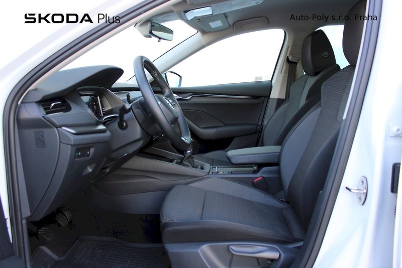 Škoda Octavia (2023) 1.5 TSI 110 kW Ambition - fotka 10 z 25