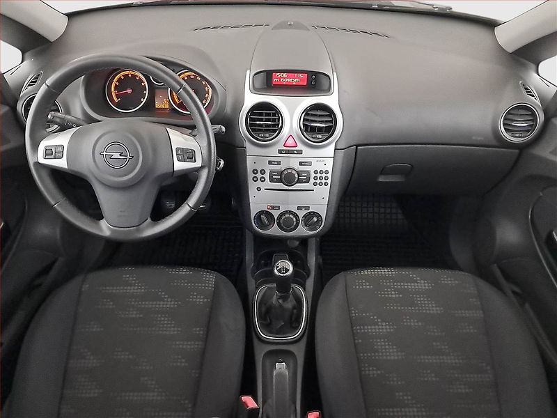 Opel Corsa (2014) 1.2, nová STK, jezdí výborně - fotka 8 z 14