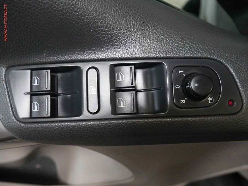Volkswagen Tiguan (2008) 1.4 TSi 4x4, AC, tempo - fotka 19 z 19