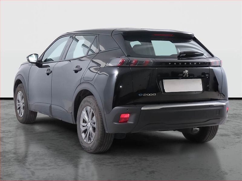 Peugeot 2008 (2023) Active 50 kWh, SoH 100% - fotka 4 z 16