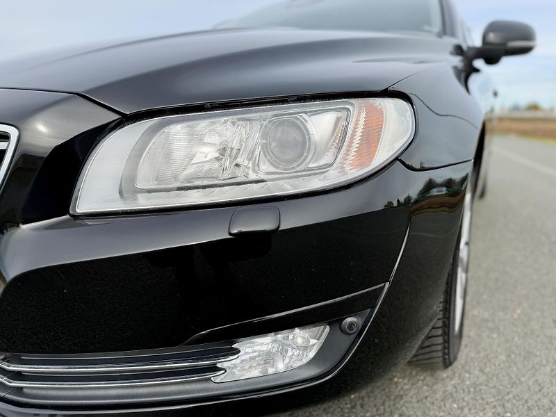 Volvo V70 2.0 D4 POLESTAR NAVI ROZVODY - fotka 9 z 46