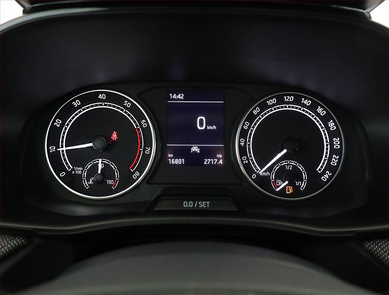 Škoda Fabia (2023) Ambition Plus 1.0, ČR,1.maj - fotka 9 z 16