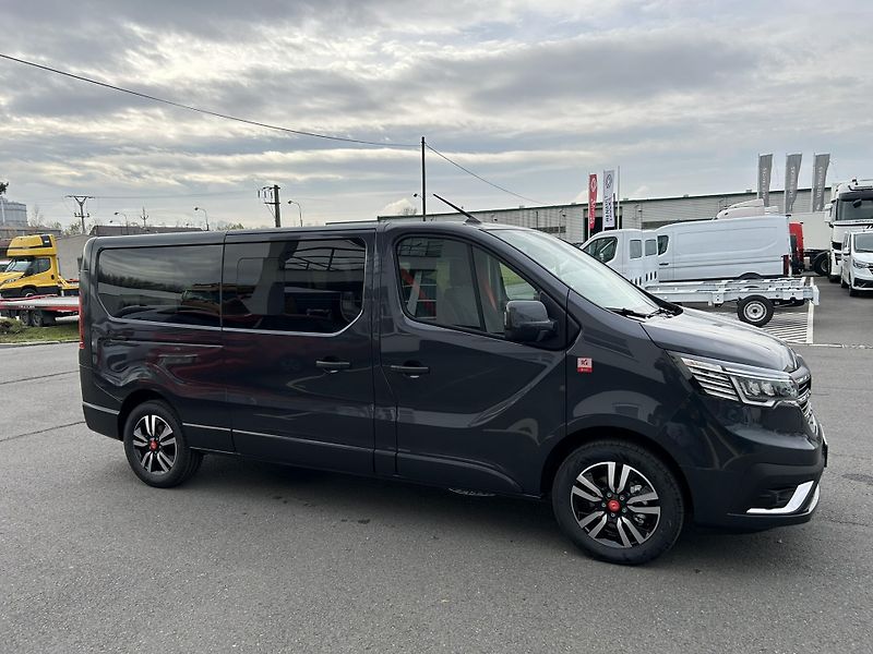 Renault Trafic (2025) COMBI L2H1 170k AT9 RED 8 MÍST - fotka 6 z 32