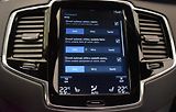 Volvo XC90 (2019) Volvo XC90 R-Design AWD | B&W  - náhled 20