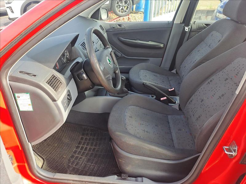 Škoda Fabia 1,4 MPI - fotka 5 z 12
