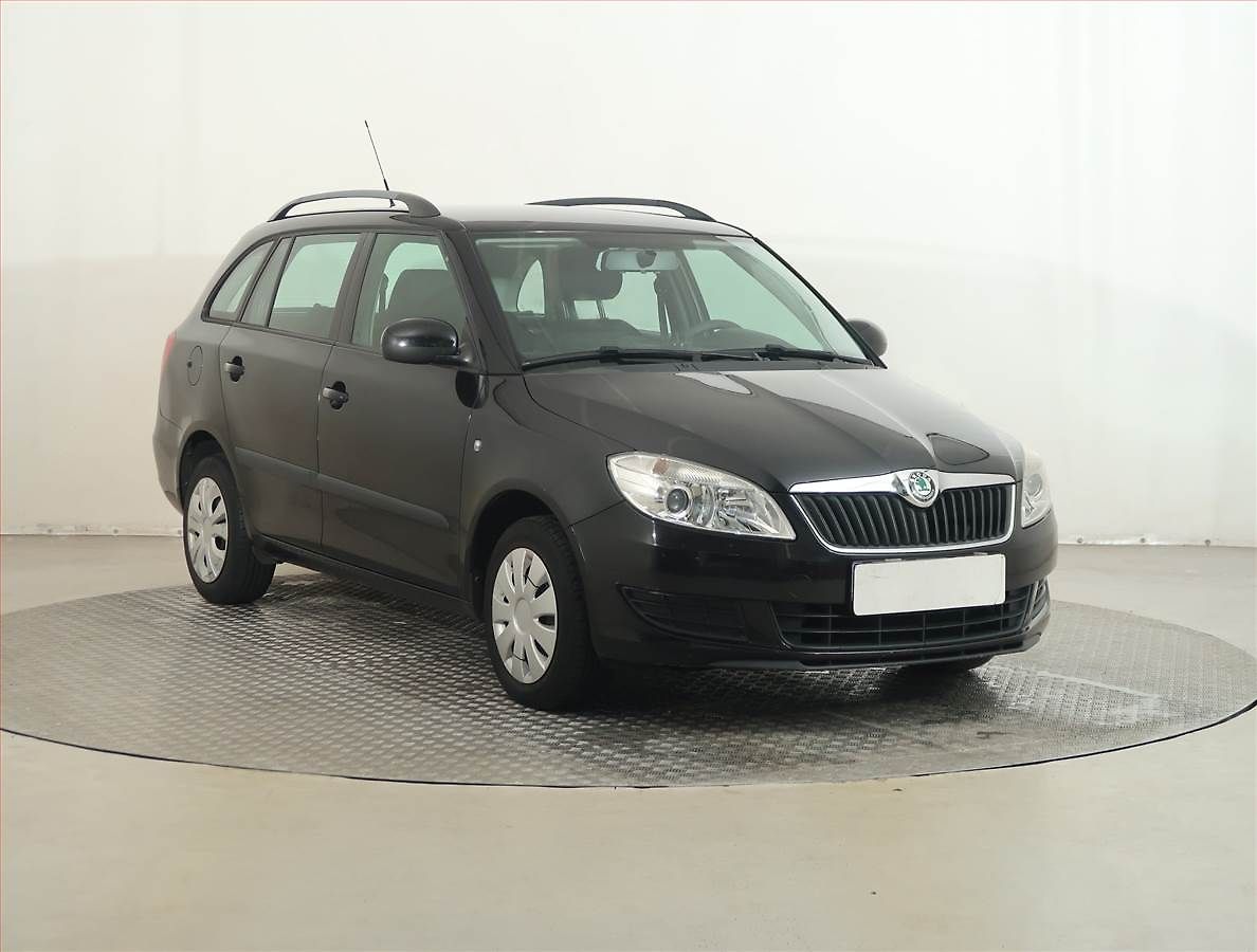 Škoda Fabia Ambition 1.4 16V, po STK