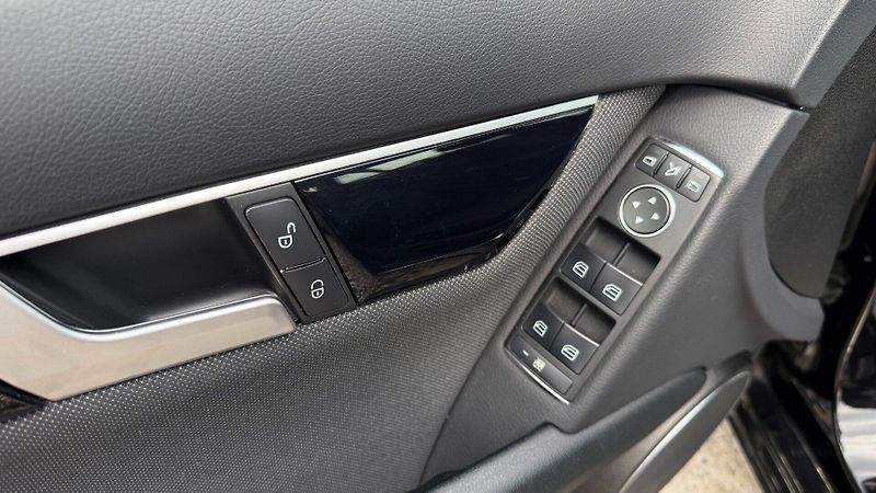 Mercedes-Benz Třídy C (2013) C220CDi 125kW *Xenon*Navi*Alu* - fotka 10 z 22