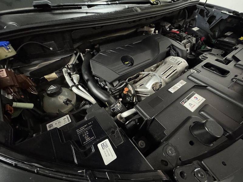 Citroën C5 Aircross (2021) PlugIn Hybrid 165kW Business - fotka 35 z 43