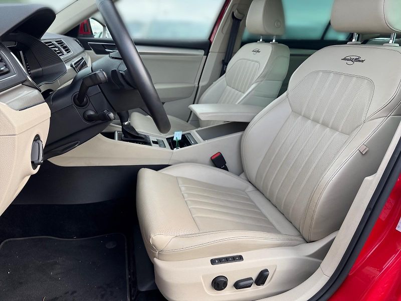 Škoda Superb (2020) L&K 2.0TSI 200kW DSG 4x4 TAŽNÉ - fotka 7 z 11