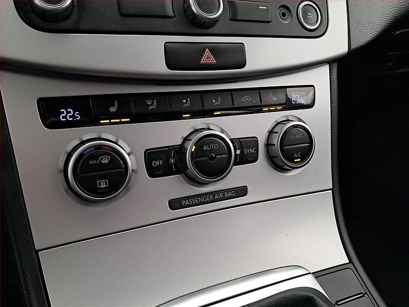 Volkswagen Passat (2014) 1.6 TDI, Serv.kniha, Navi - fotka 13 z 18