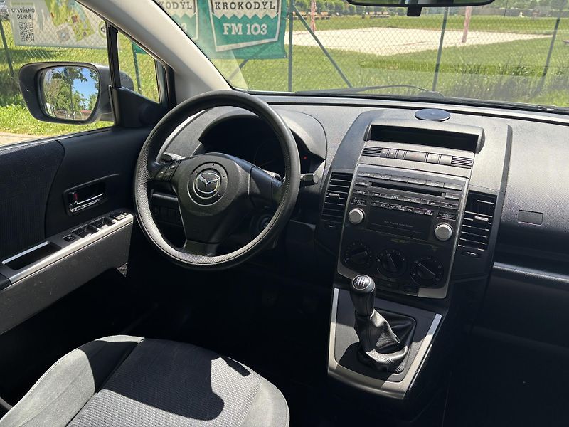 Mazda 5 2.0 Exclusive - fotka 22 z 27