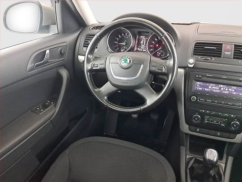 Škoda Yeti (2010) Ambition 2.0 TDI, ČR,1.maj - fotka 7 z 16