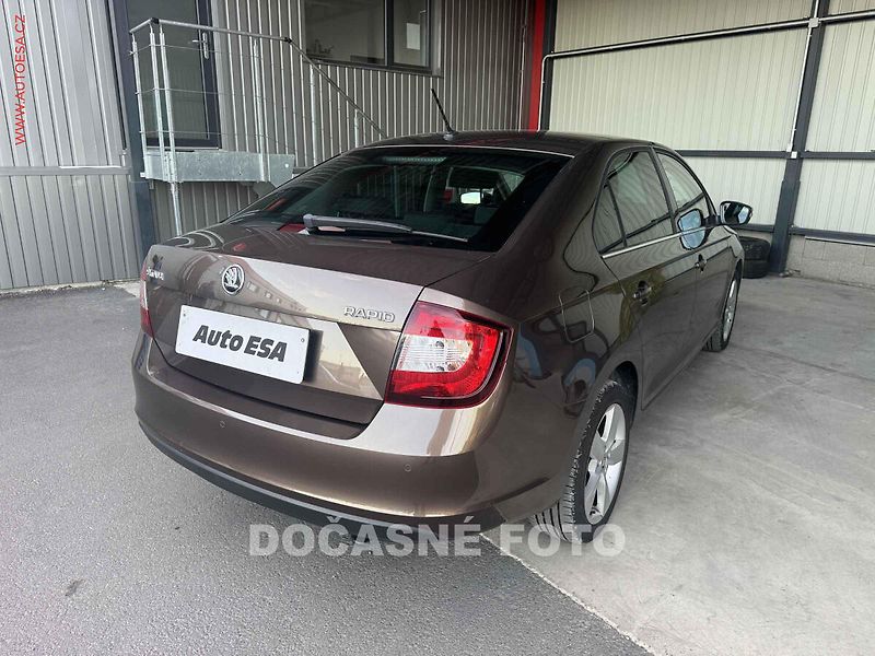 Škoda Rapid (2019) 1.0 TSi - fotka 2 z 3