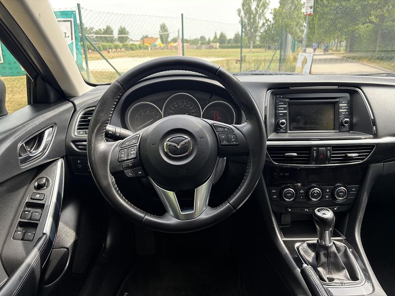 Mazda 6 2.0 Center-Line - fotka 22 z 31