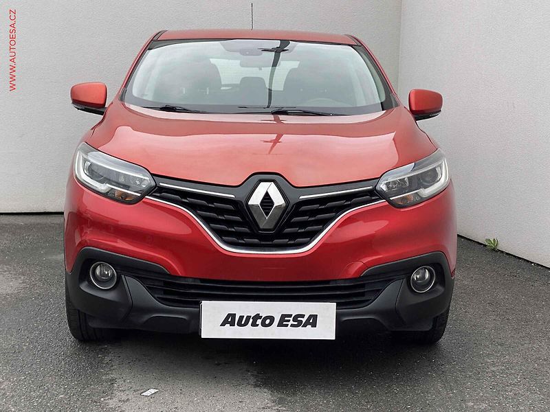 Renault Kadjar (2016) 1.2 TCe, ČR, AC, temp - fotka 2 z 17