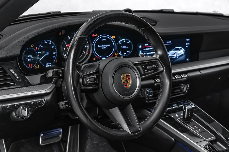 Porsche 911 Carrera 4 Sport Chrono PDLS - fotka 14 z 23