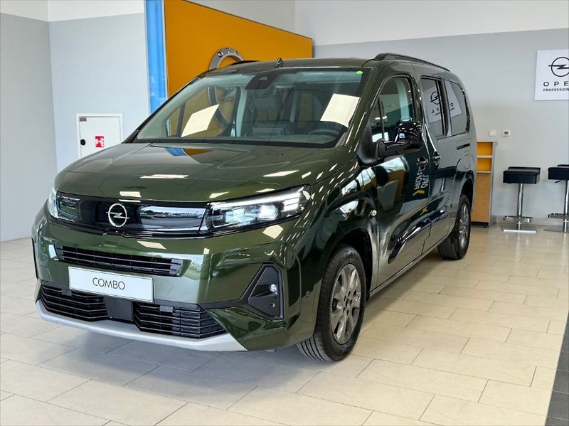Opel Combo (2025) 1.5 Elegance Plus L2H1 MT 7 mí - fotka 3 z 12