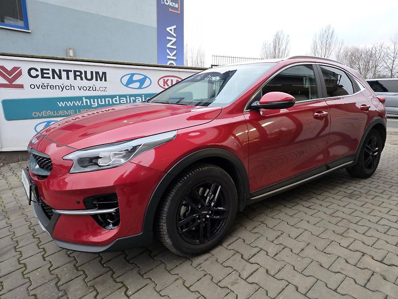 Kia XCeed 1.5-V ZÁRUCE-AUTOMAT-TOP STAV - fotografie inzerátu
