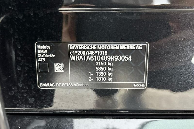 BMW X5 xDrive45e - fotka 26 z 26
