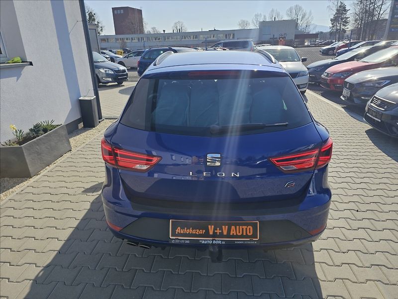 Seat Leon 1,5TSi 110KW  DSG FR ST TZ - fotka 7 z 46