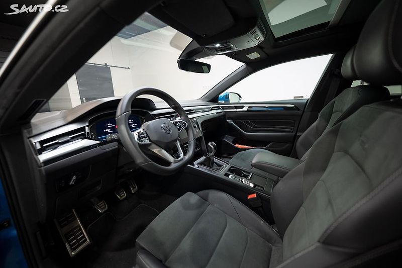 Volkswagen Arteon 1.5  TSI 110 kW R-Line - fotka 9 z 36