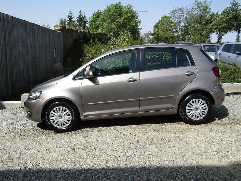 Volkswagen Golf Plus (2010) 1.4 16V 59kW - fotka 3 z 37
