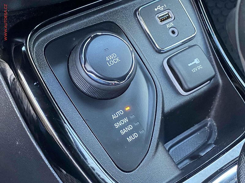 Jeep Compass (2020) 1.4 M-Air 4WD, Limited, AT - fotka 15 z 18